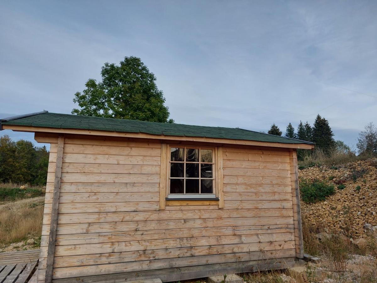 Petit Chalet Nature Ле Рус Екстериор снимка